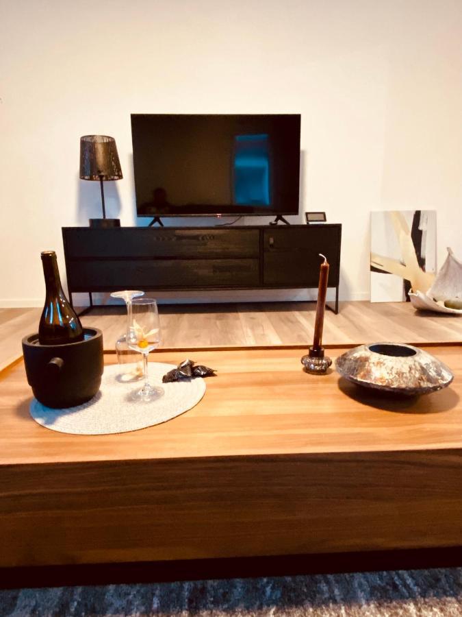 Home Again Studios 鲁特斯海姆 外观 照片